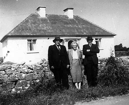 A Sunday Chat in Raheiver