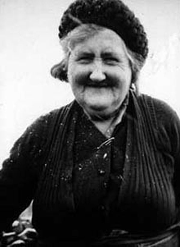 Maggie Reilly, Natural Story Teller