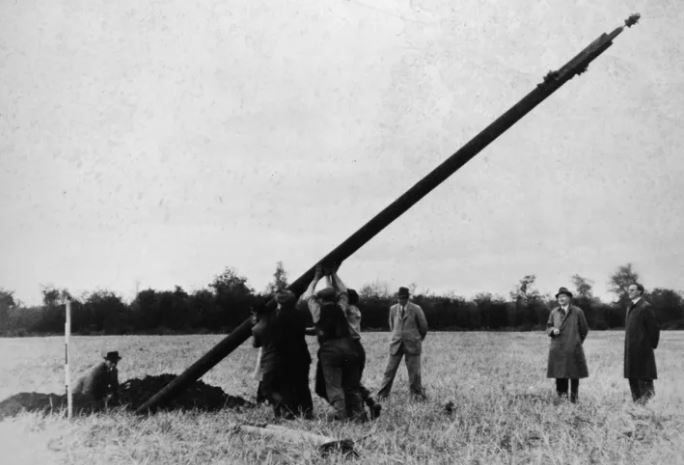First Pole at Kilsallaghan, 5 Nov 1946